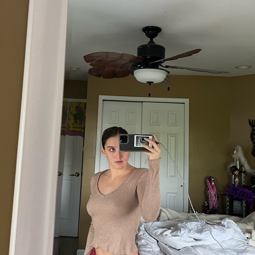 Medium Tan long sleeve